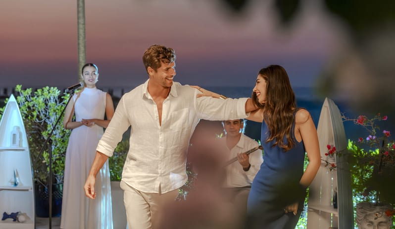 middle-east-holidays-abu-dhabi-rixos-premium-saadiyat-island-hotel-mermaid